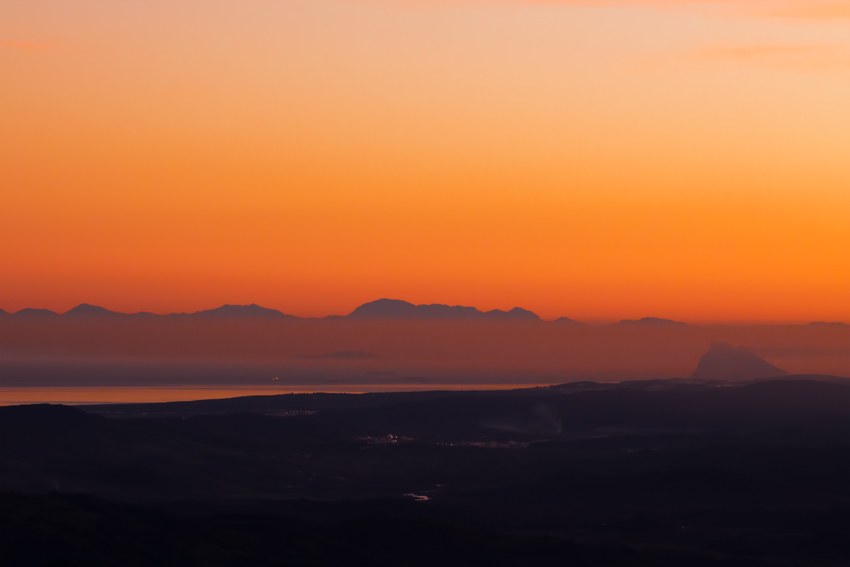 Atardecer en el Estrecho